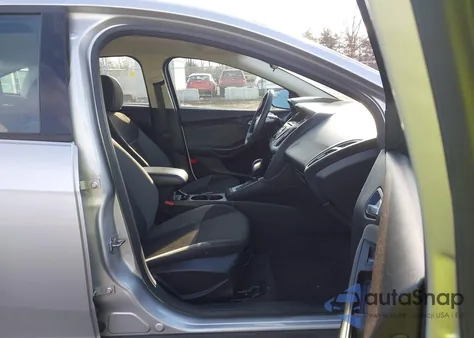 2014 Ford Focus Se из США, поврежденный, VIN 1FADP3F24EL389499